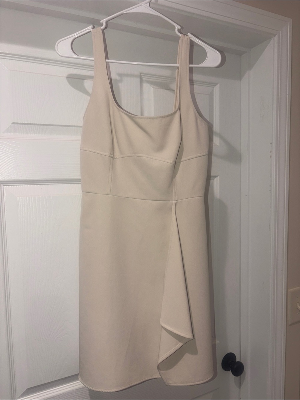 Gianni Bini Cream Sleeveless Square-Neck Dress Size 2